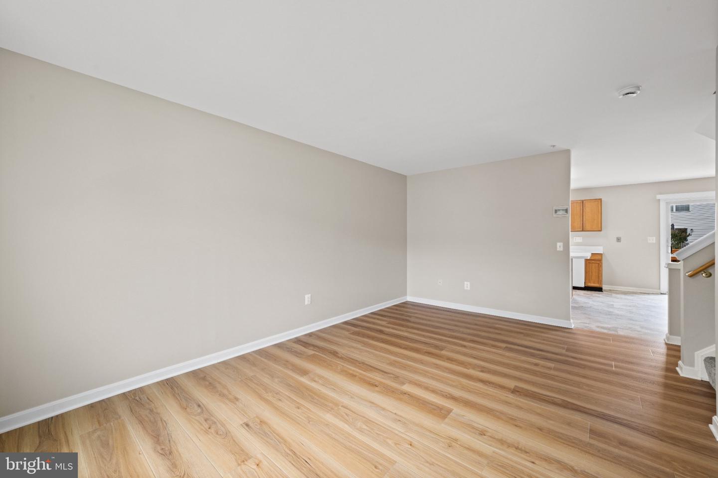 202 Arcadia Shores Cir Property Photo 14
