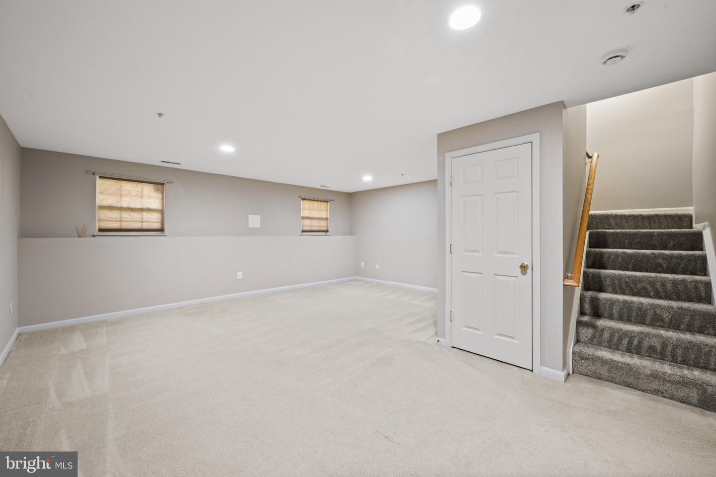 202 Arcadia Shores Cir Property Photo 24