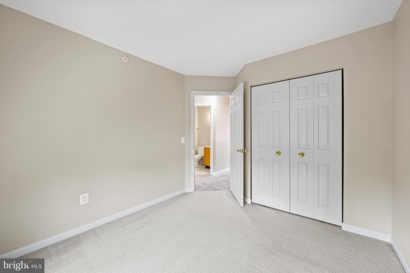 202 Arcadia Shores Cir Property Photo 28