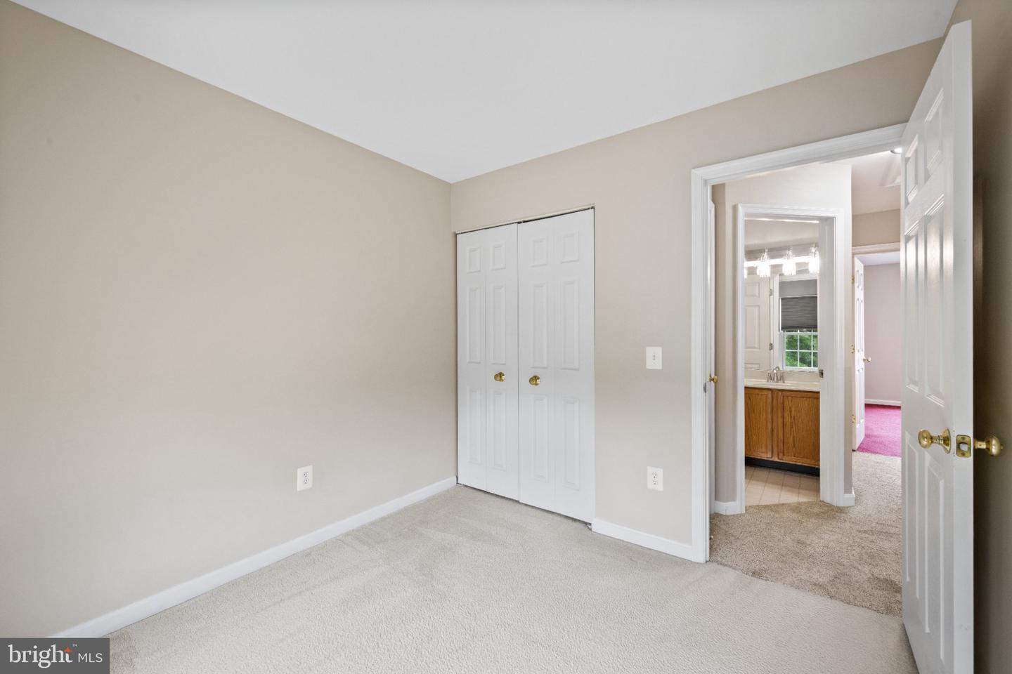 202 Arcadia Shores Cir Property Photo 31