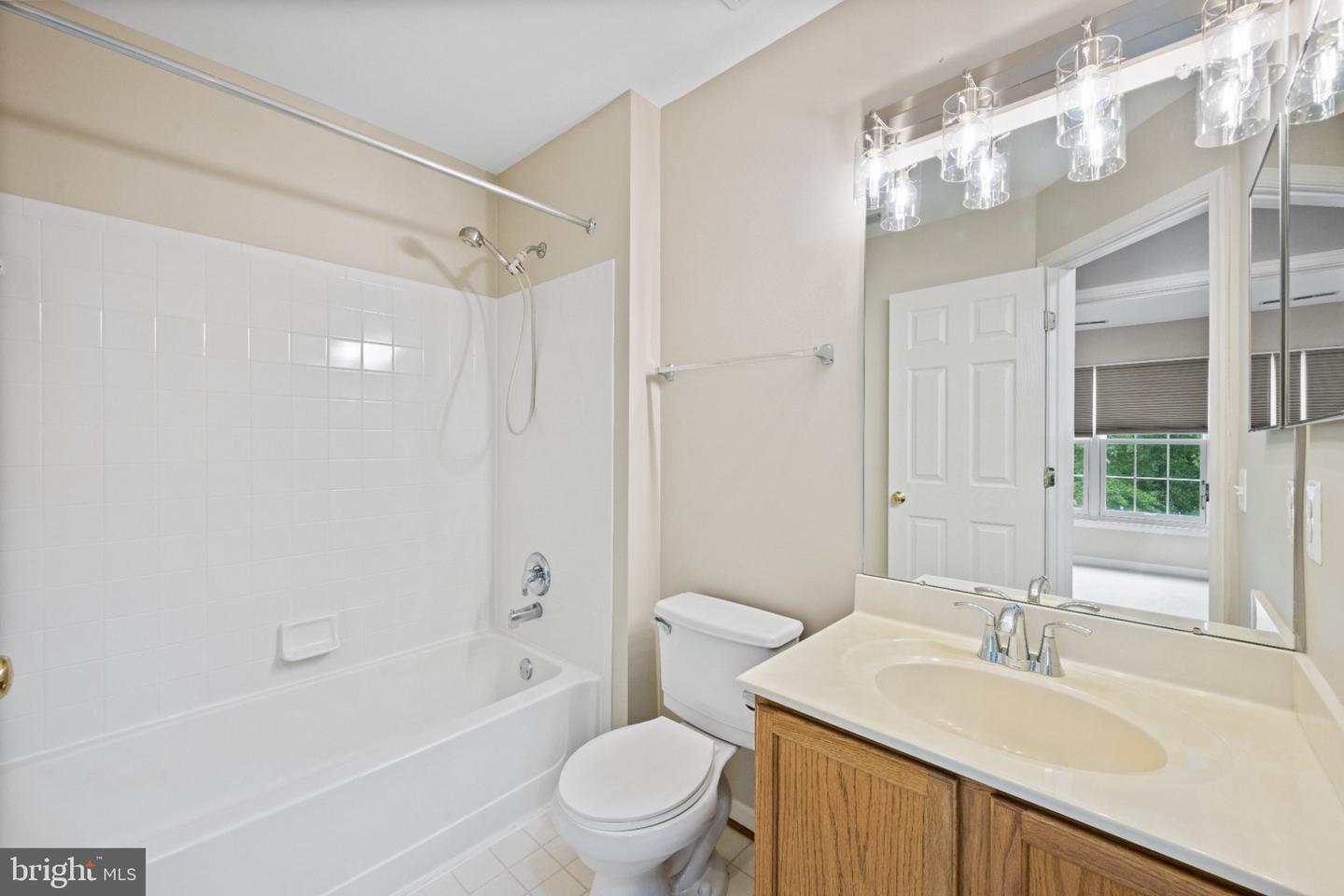 202 Arcadia Shores Cir Property Photo 32