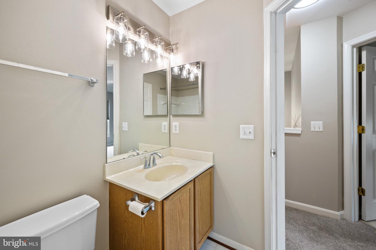 202 Arcadia Shores Cir Property Photo 33