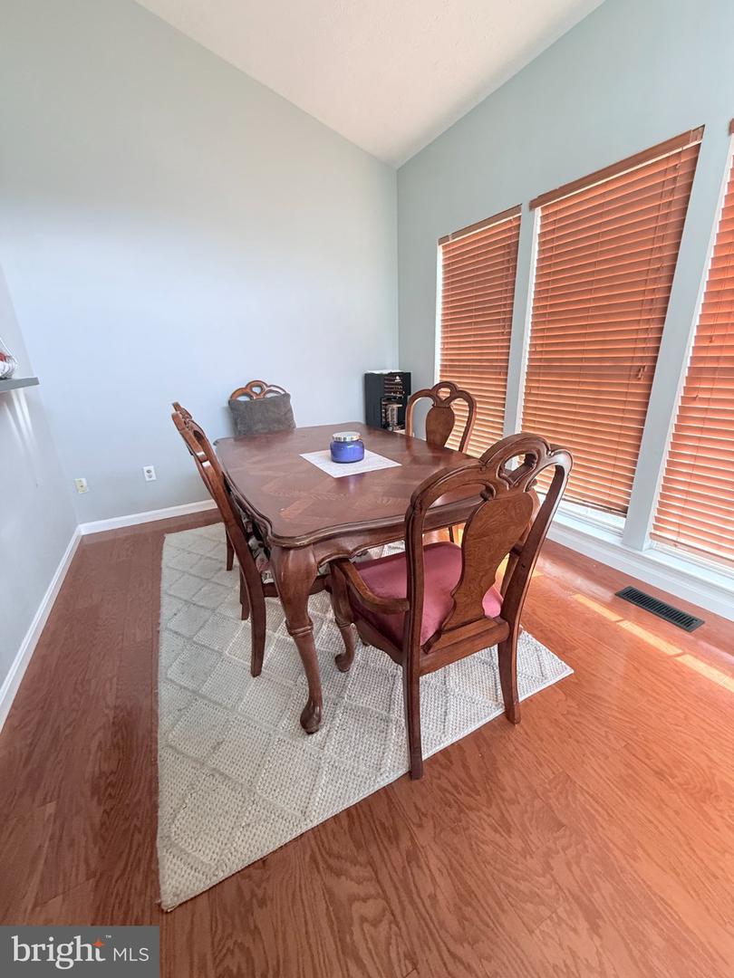 1860 Scaffold Way Property Photo 8