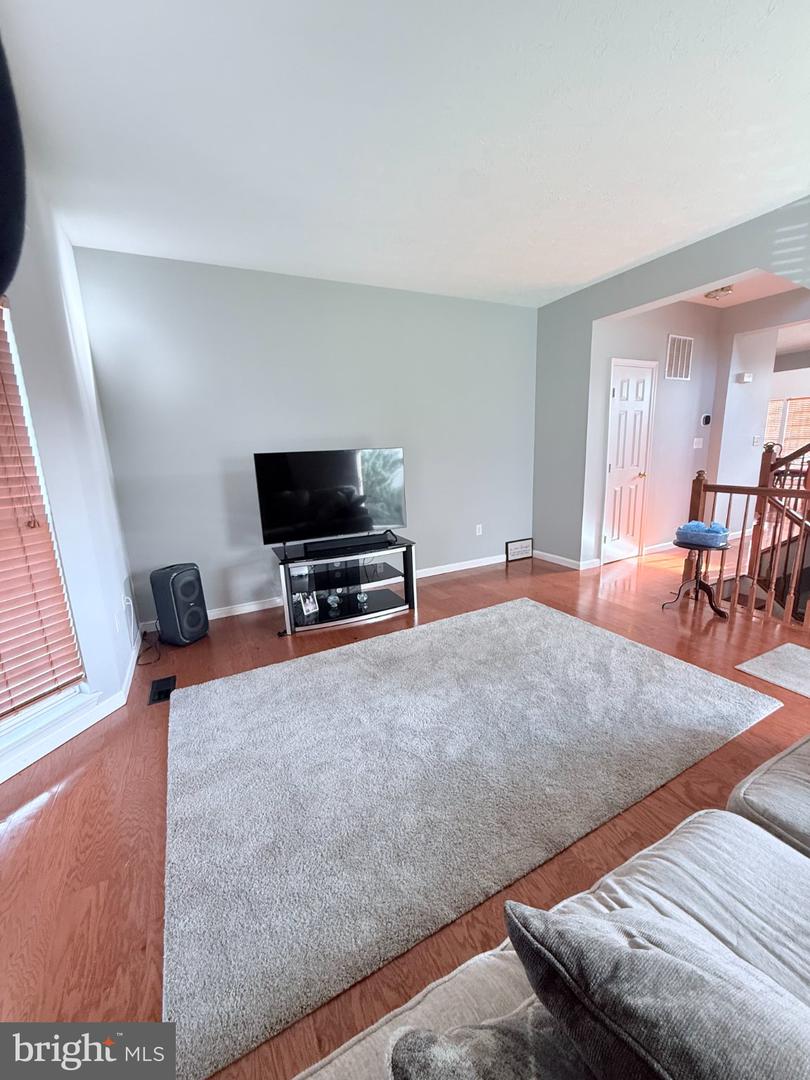 1860 Scaffold Way Property Photo 18