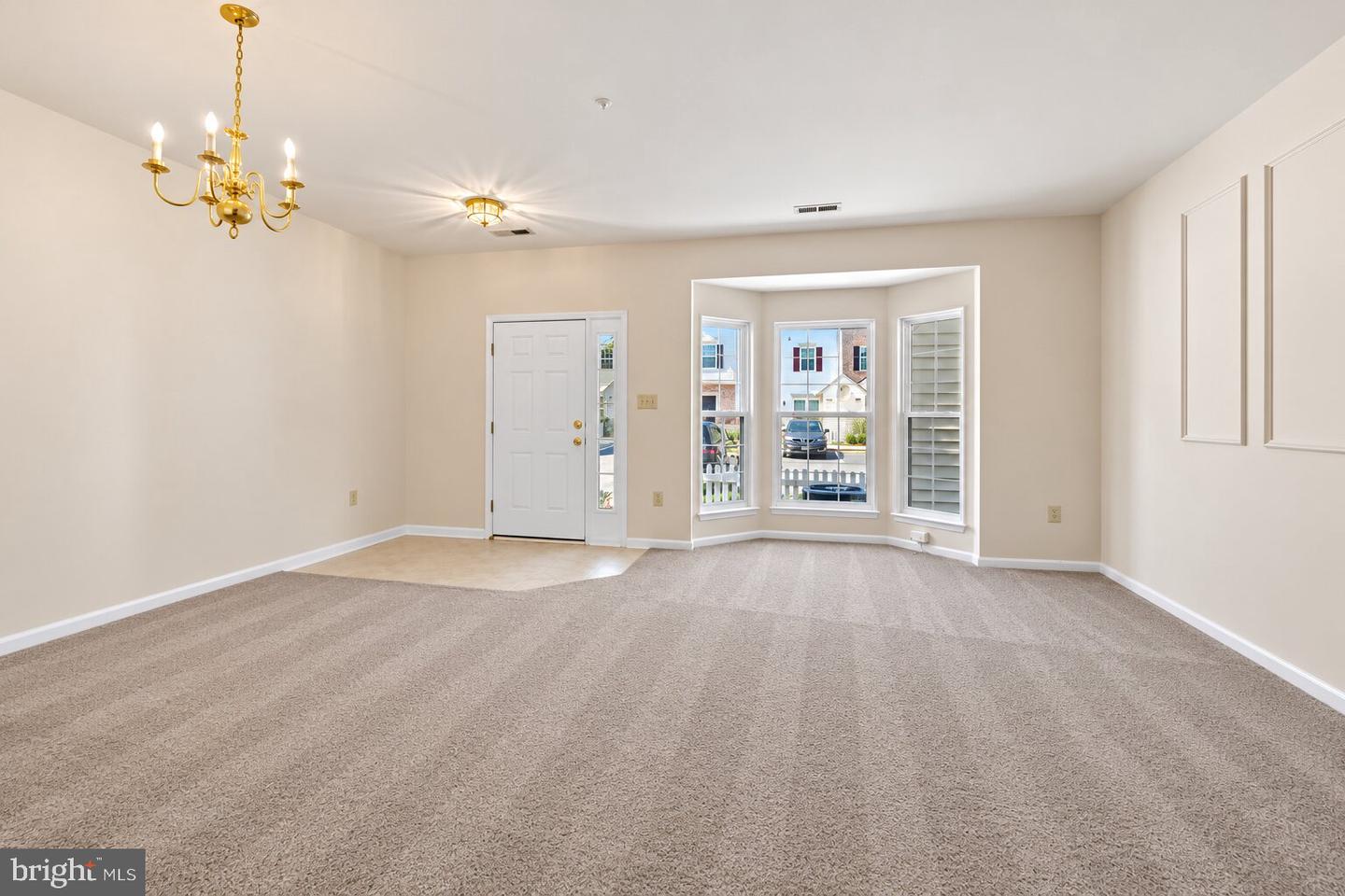 2015 Cooper Point Ct Property Photo 6
