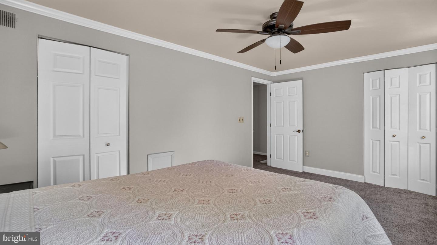 7643 Hennesey Ct Property Photo 20