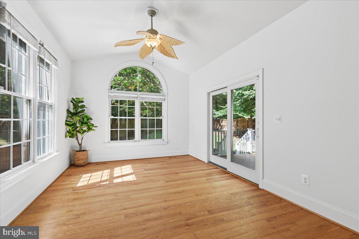 650 Florida Pl Property Photo 19
