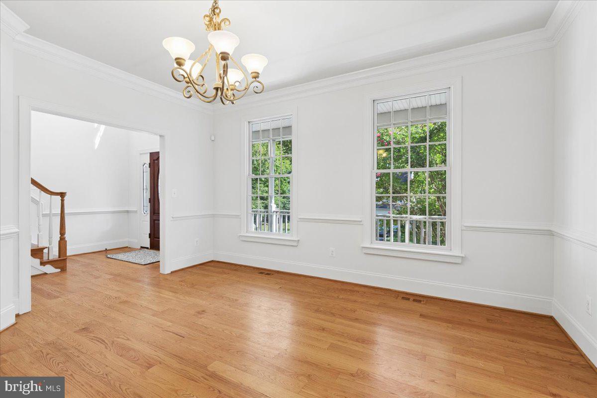 650 Florida Pl Property Photo 27