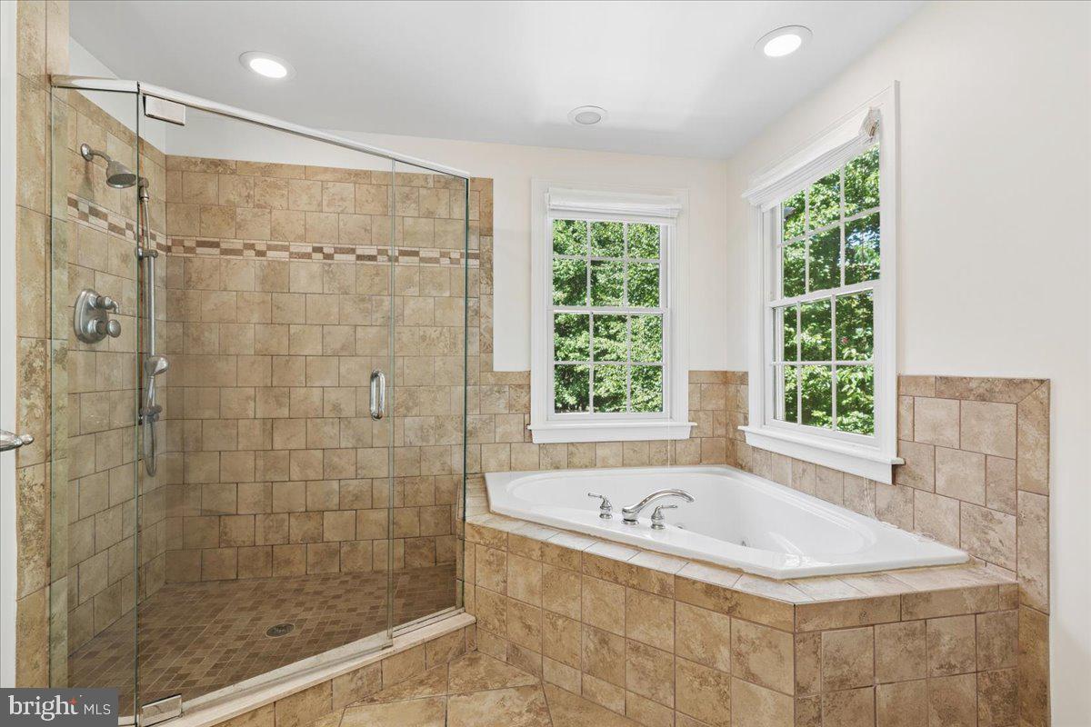 650 Florida Pl Property Photo 39