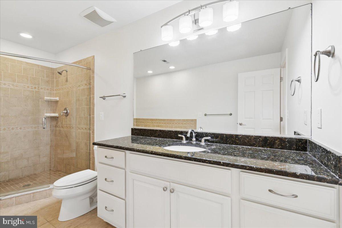 650 Florida Pl Property Photo 42