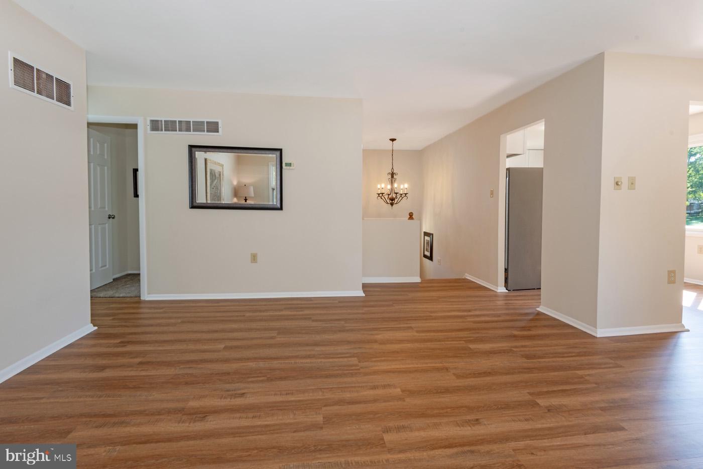 8265 Ahearn Dr Property Photo 6