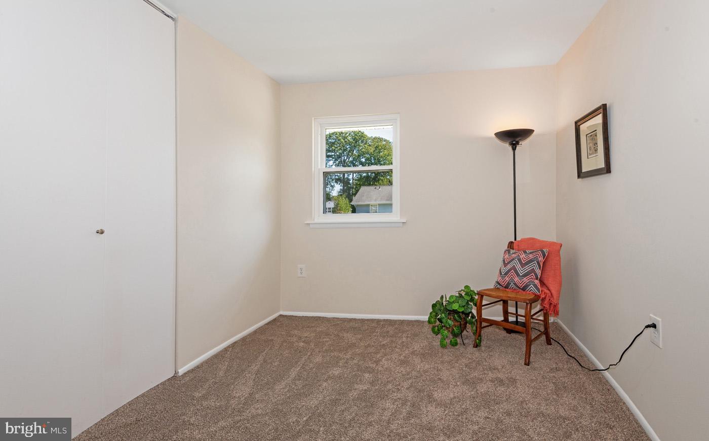 8265 Ahearn Dr Property Photo 21