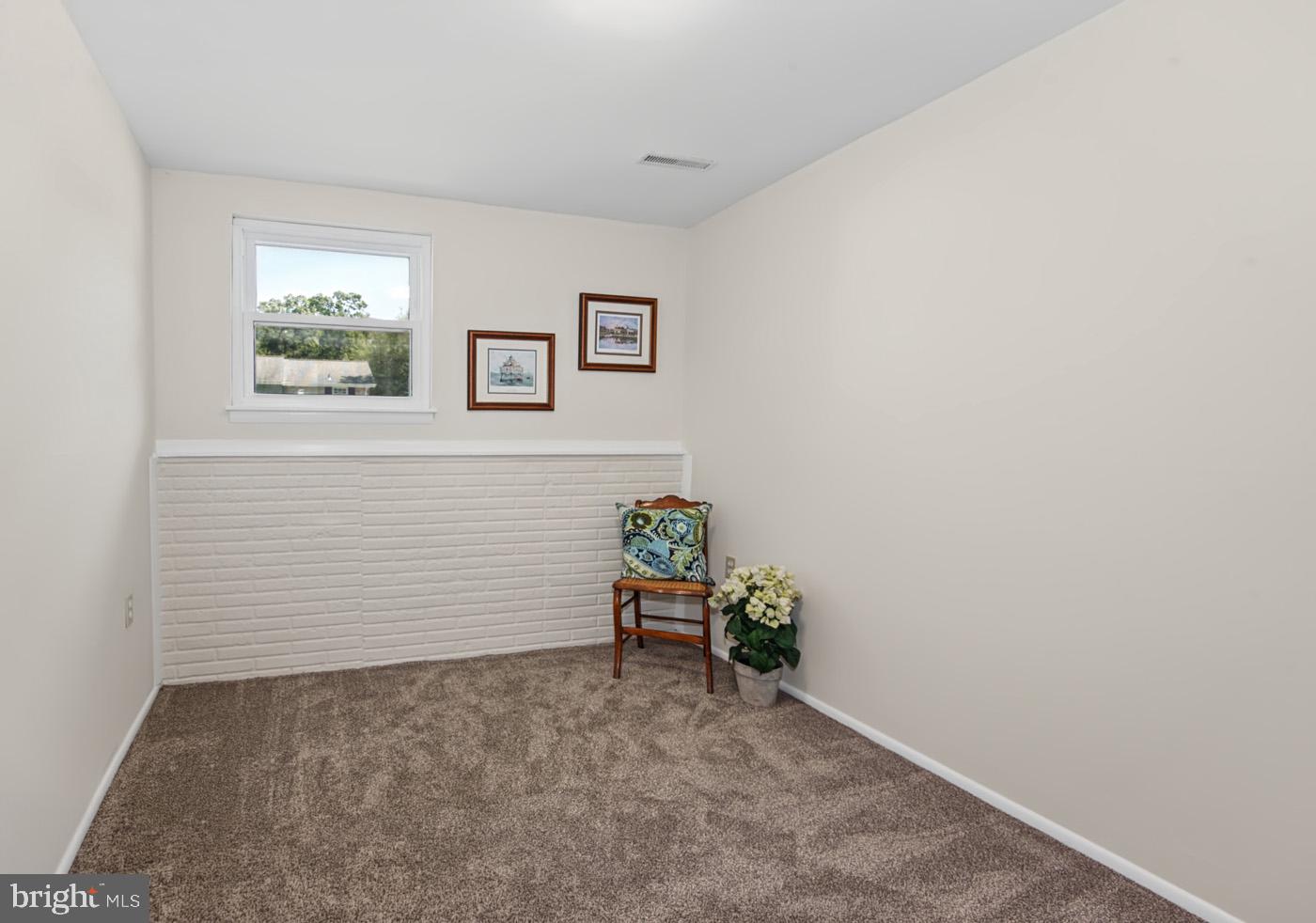 8265 Ahearn Dr Property Photo 26