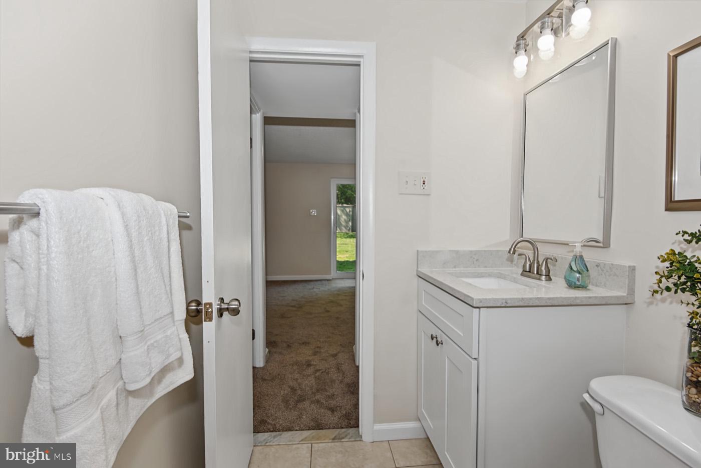 8265 Ahearn Dr Property Photo 28