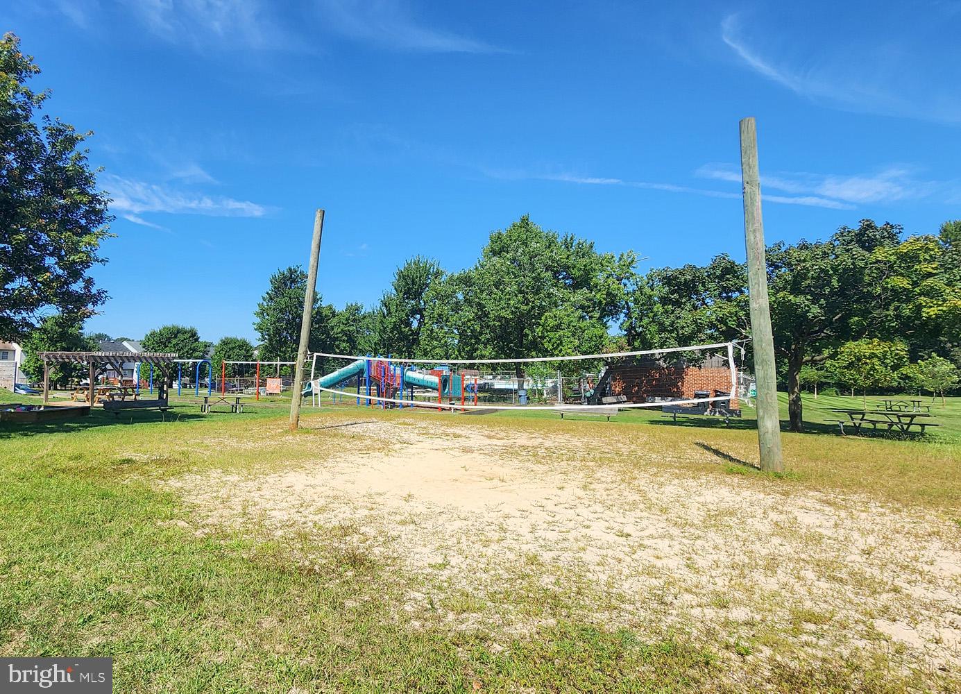 8265 Ahearn Dr Property Photo 37