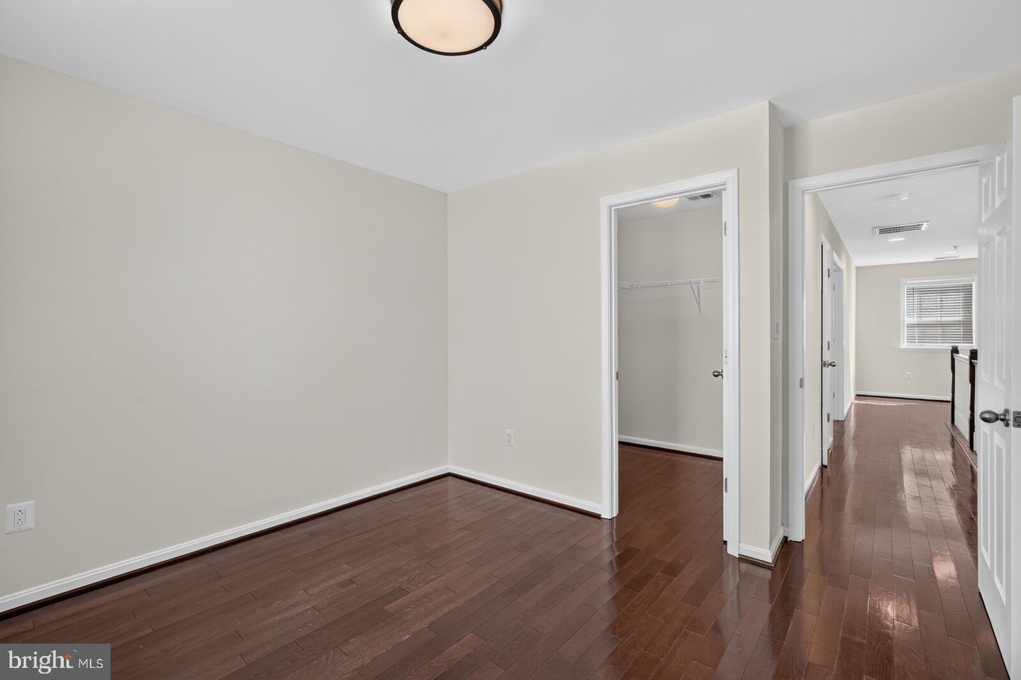 906 Saint Martins Loop Property Photo 35
