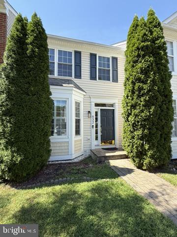 832 STONEHURST CT Property Photo 1