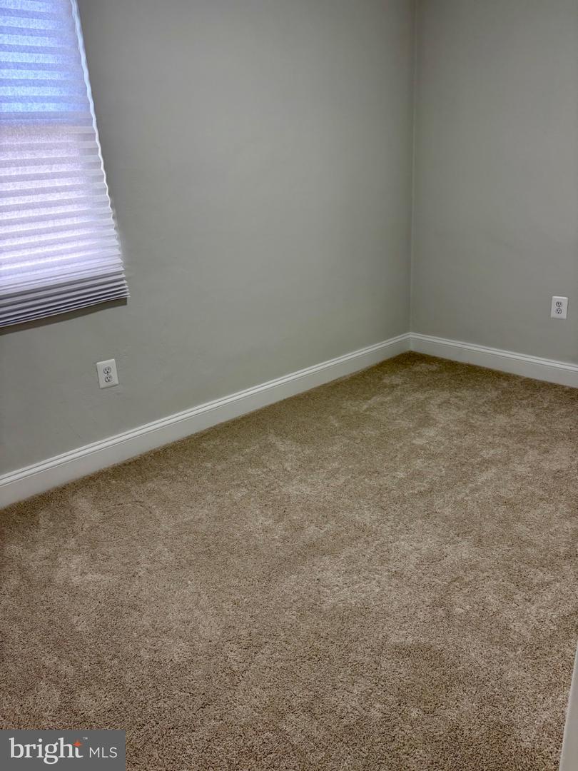 1415 Isted Rd Property Photo 17