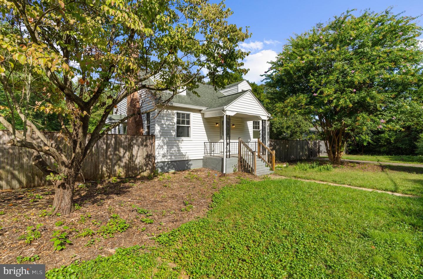 8116 Telegraph Rd Property Photo 2