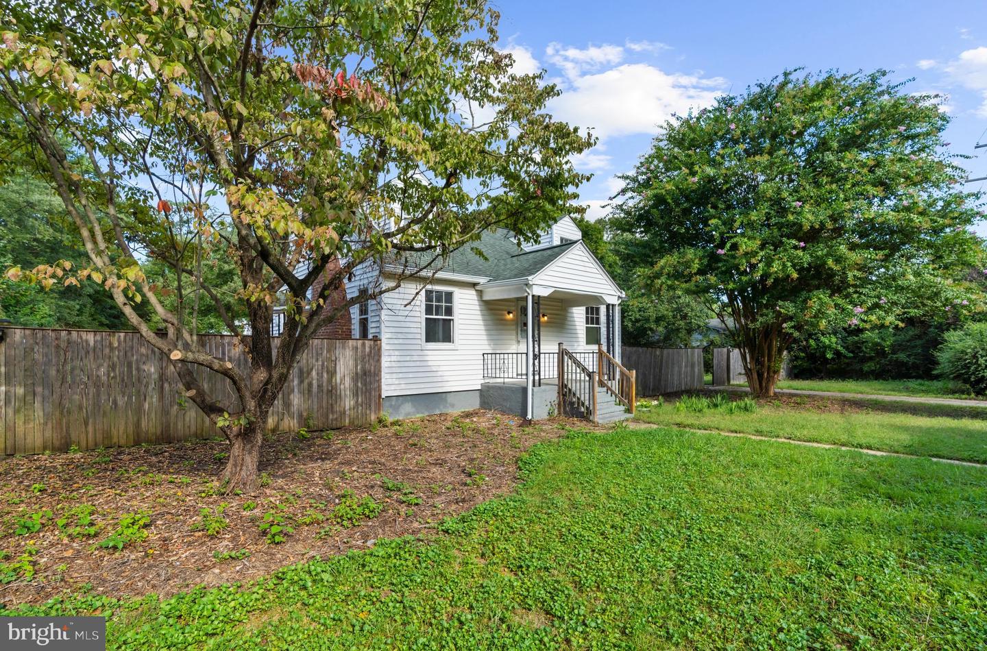 8116 Telegraph Rd Property Photo 4