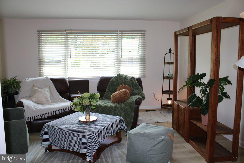 116 Archwood Ave Property Photo 8