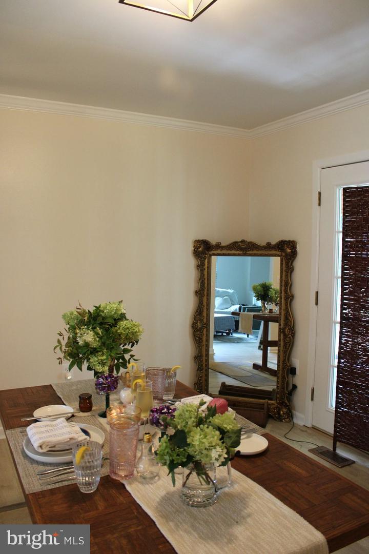 116 Archwood Ave Property Photo 13