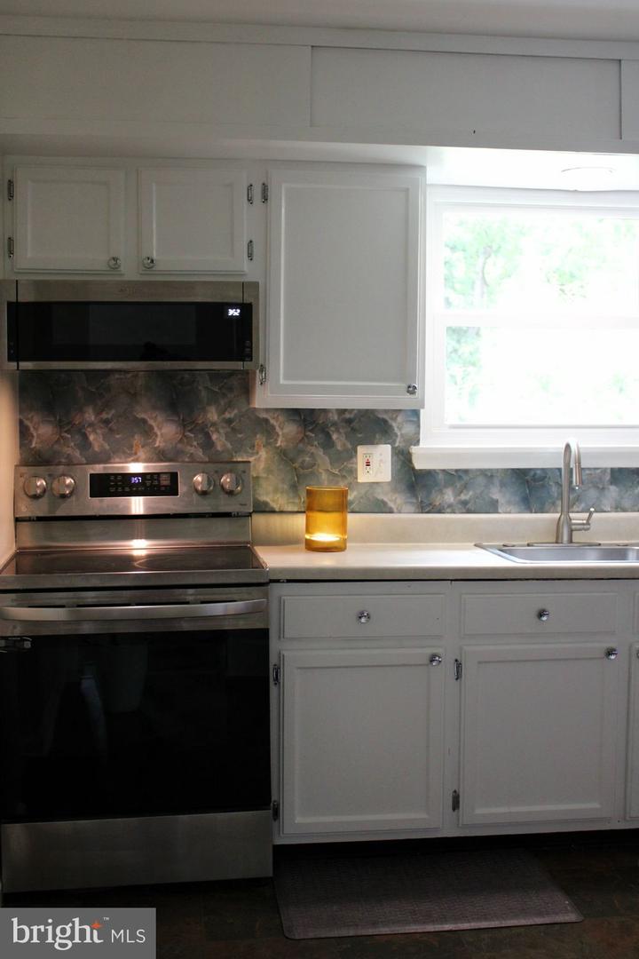 116 Archwood Ave Property Photo 16