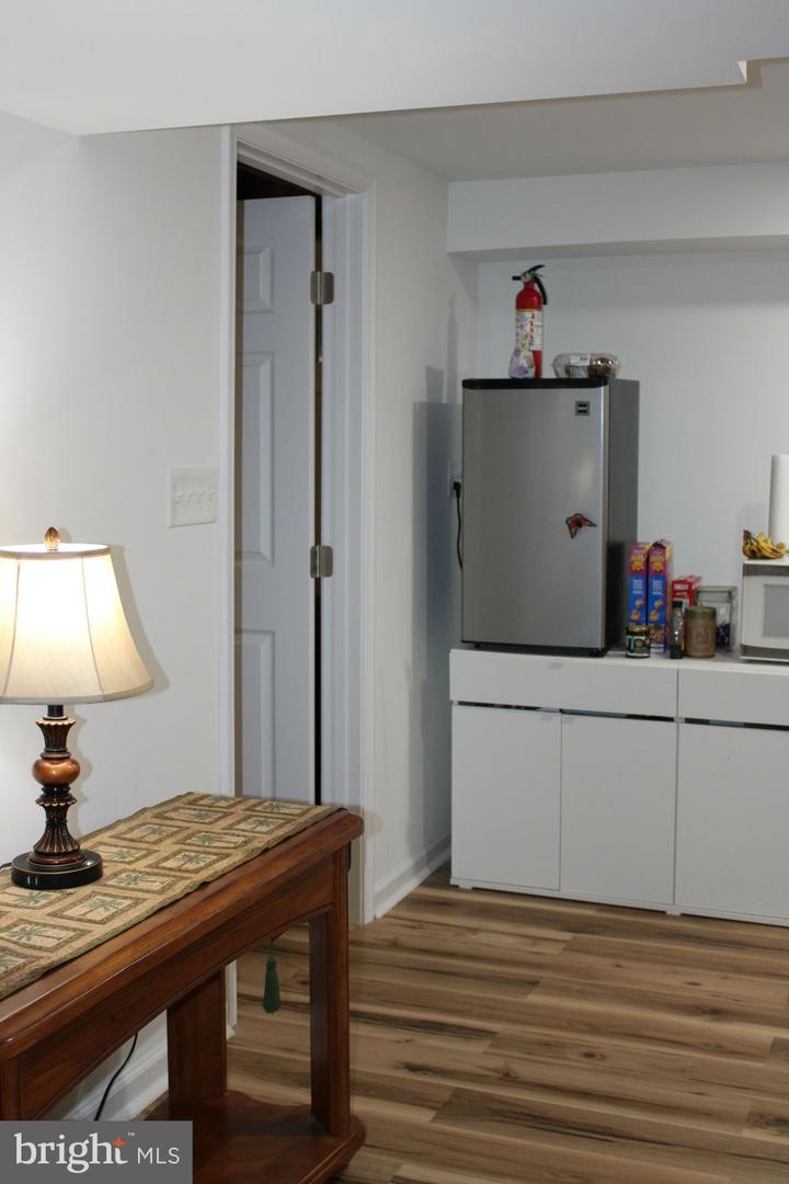 116 Archwood Ave Property Photo 33