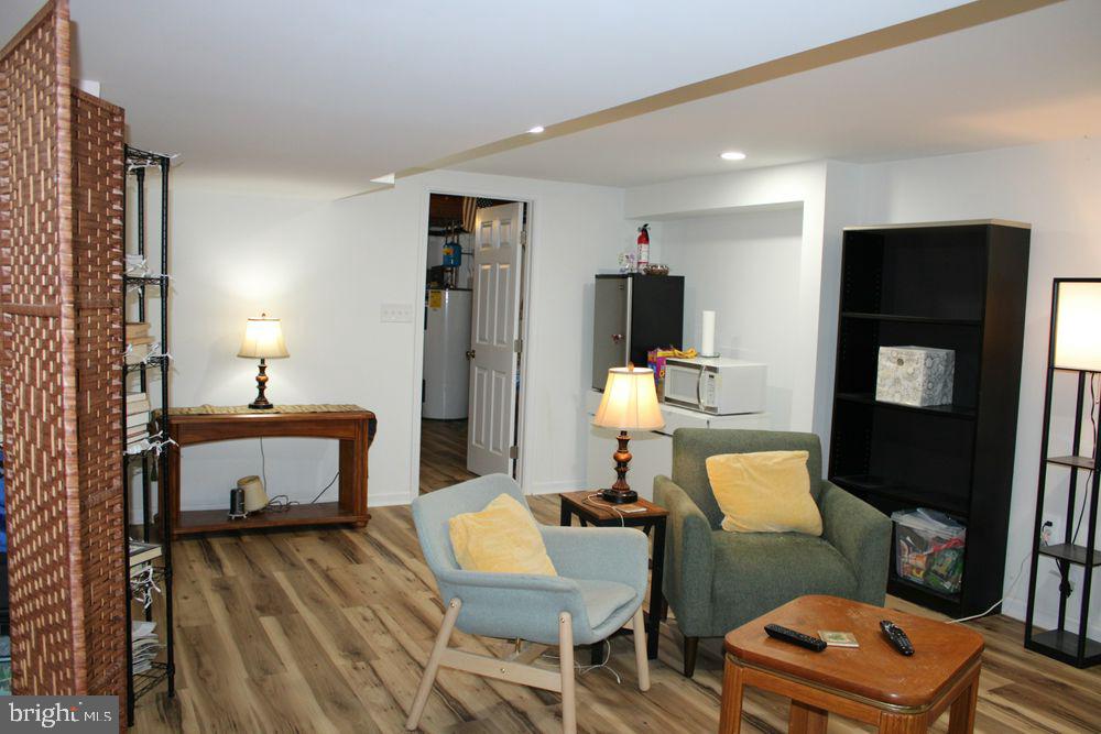 116 Archwood Ave Property Photo 34