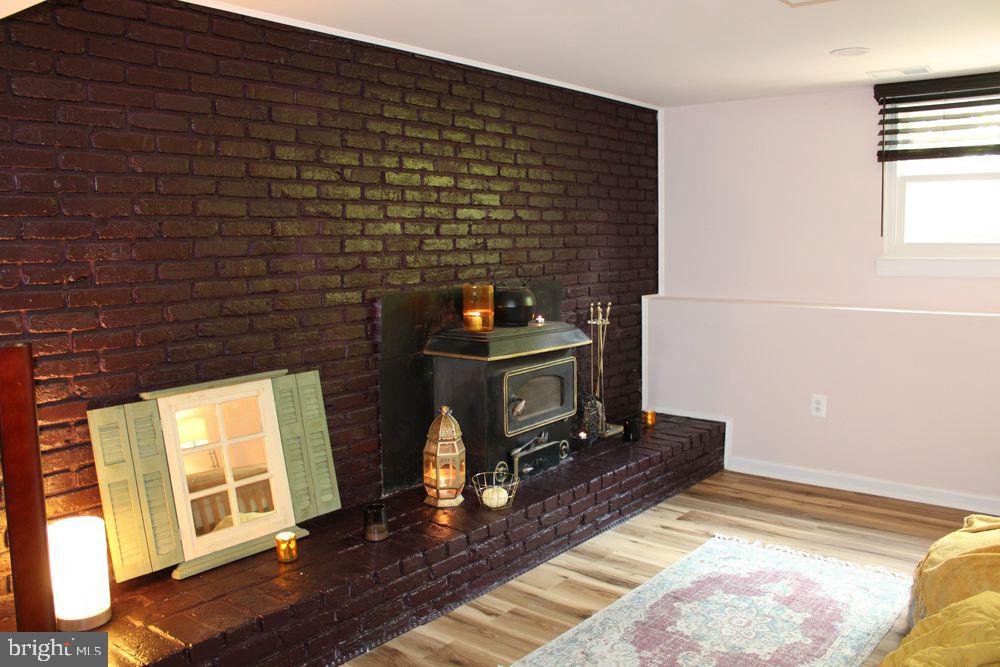 116 Archwood Ave Property Photo 38