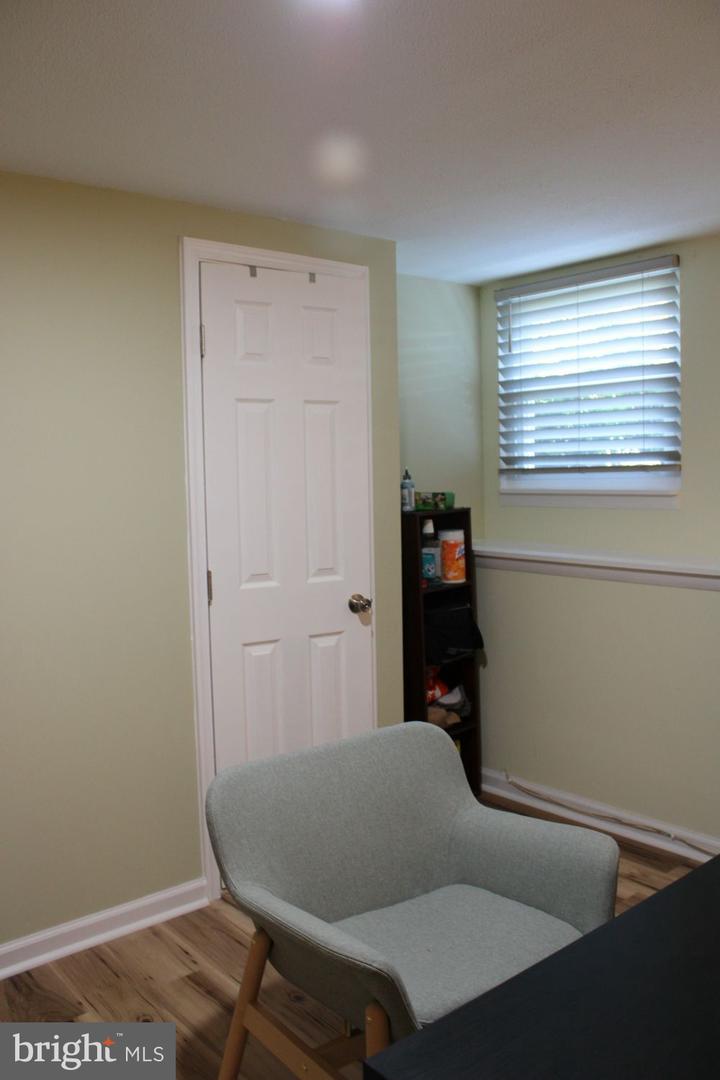 116 Archwood Ave Property Photo 44
