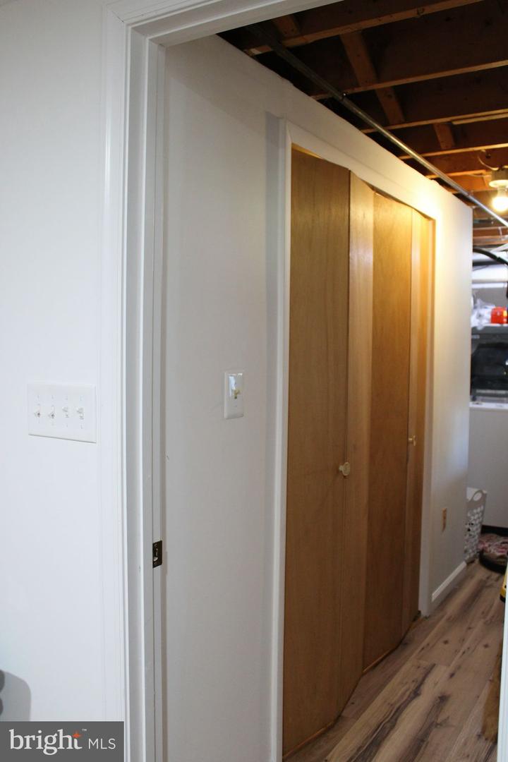 116 Archwood Ave Property Photo 45