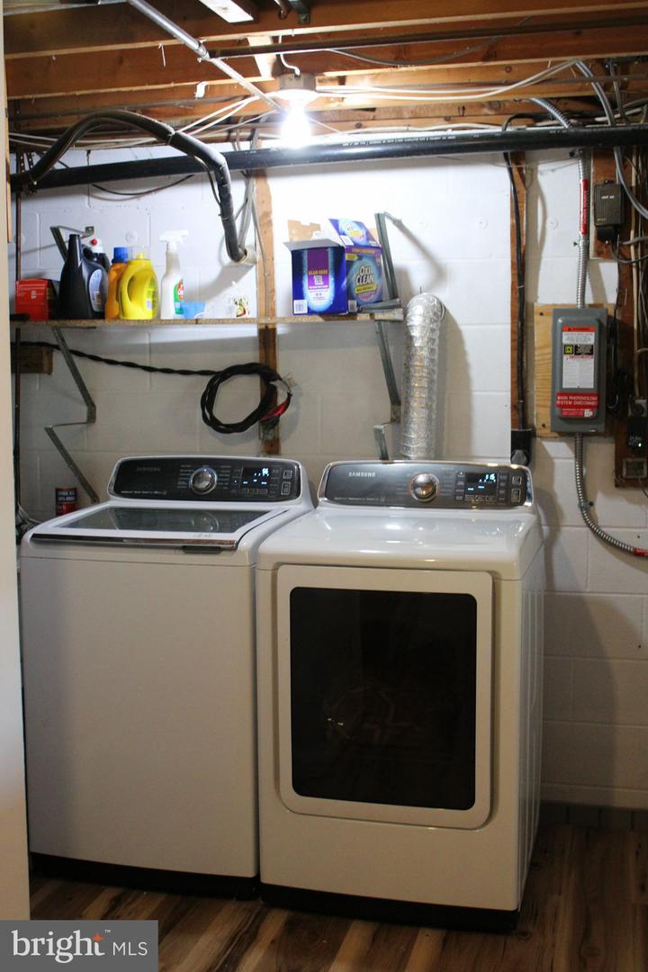 116 Archwood Ave Property Photo 49