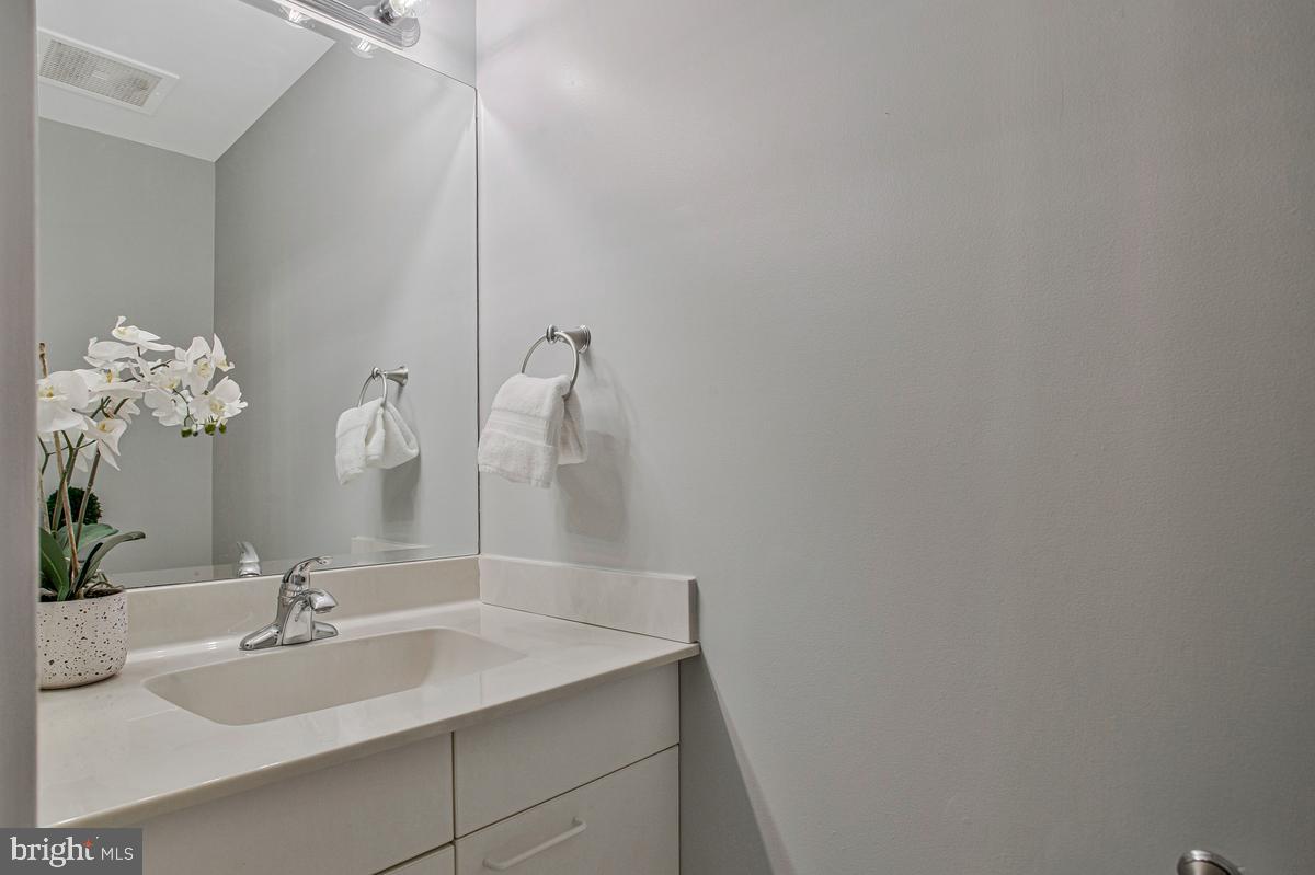 13 Spa Creek Lndg #a2 Property Photo 17
