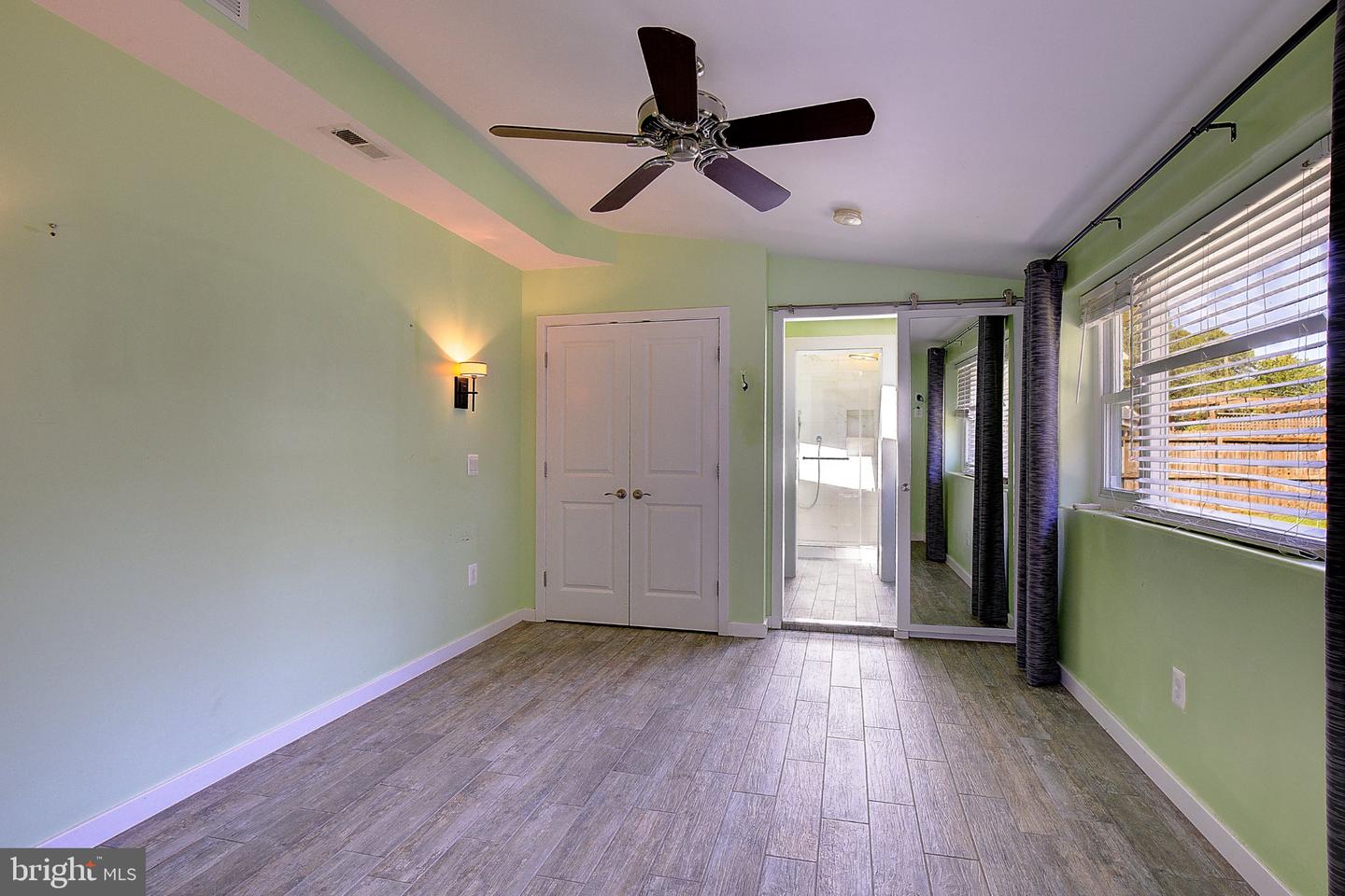 1729 Shore Dr Property Photo 22