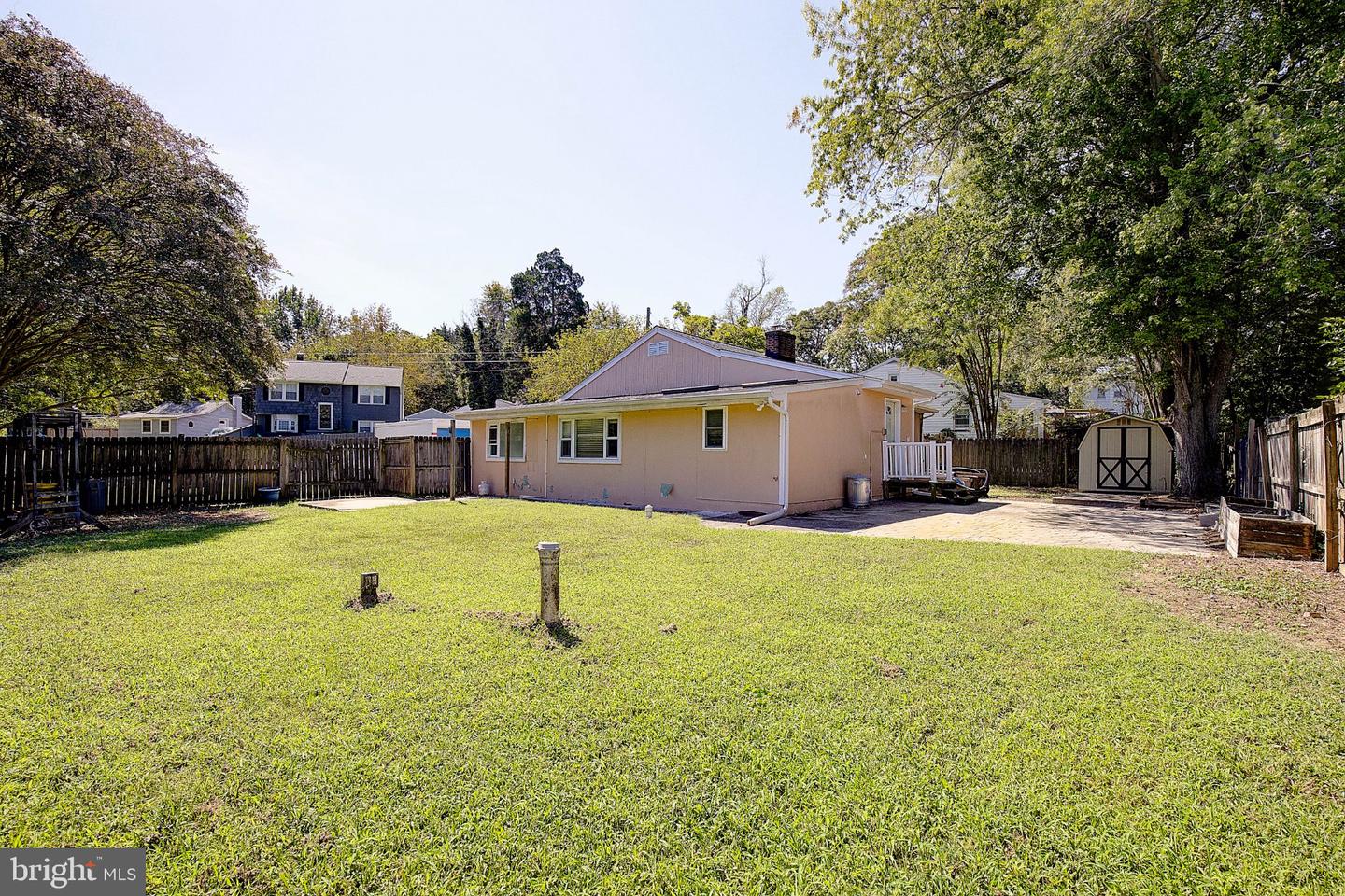 1729 Shore Dr Property Photo 30