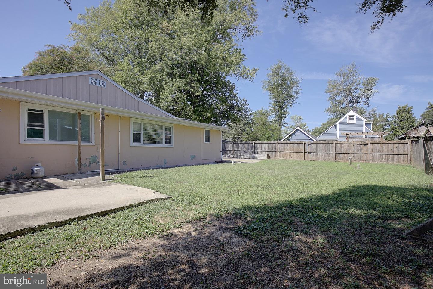 1729 Shore Dr Property Photo 31