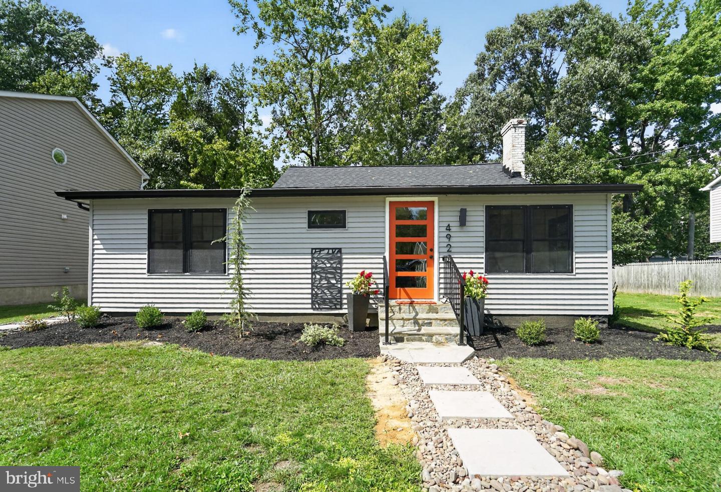 4922 Dogwood St Property Photo 1