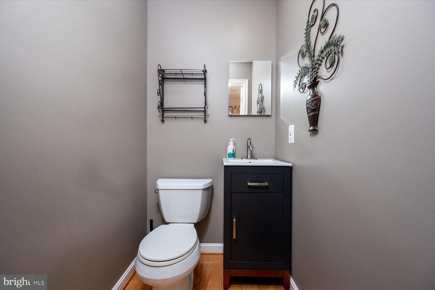 1117 Wilson Dr Property Photo 14