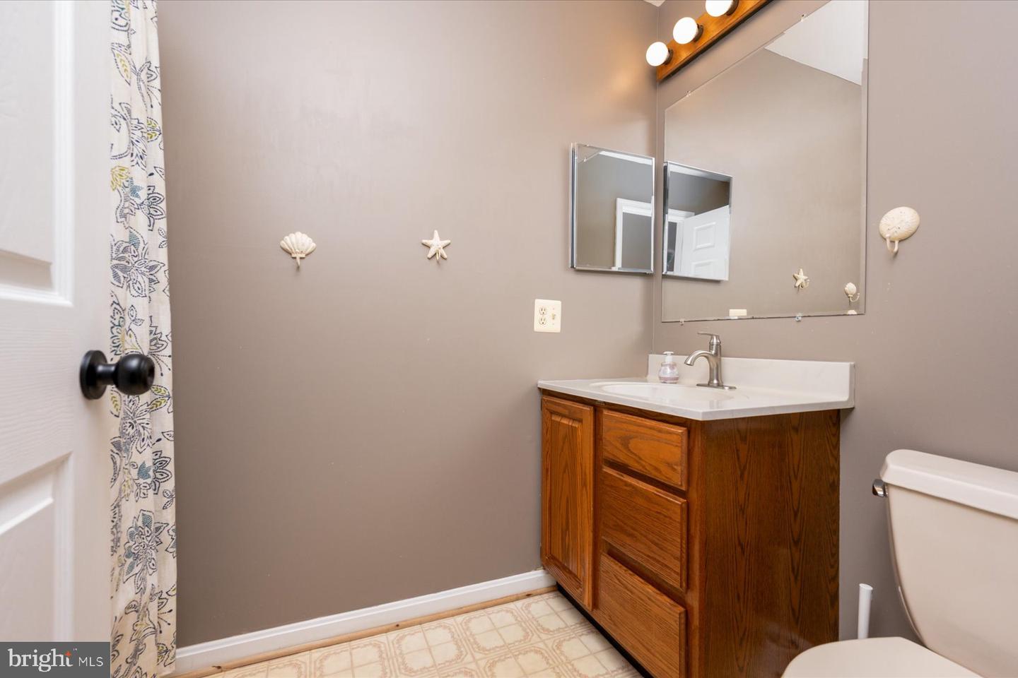 1117 Wilson Dr Property Photo 21
