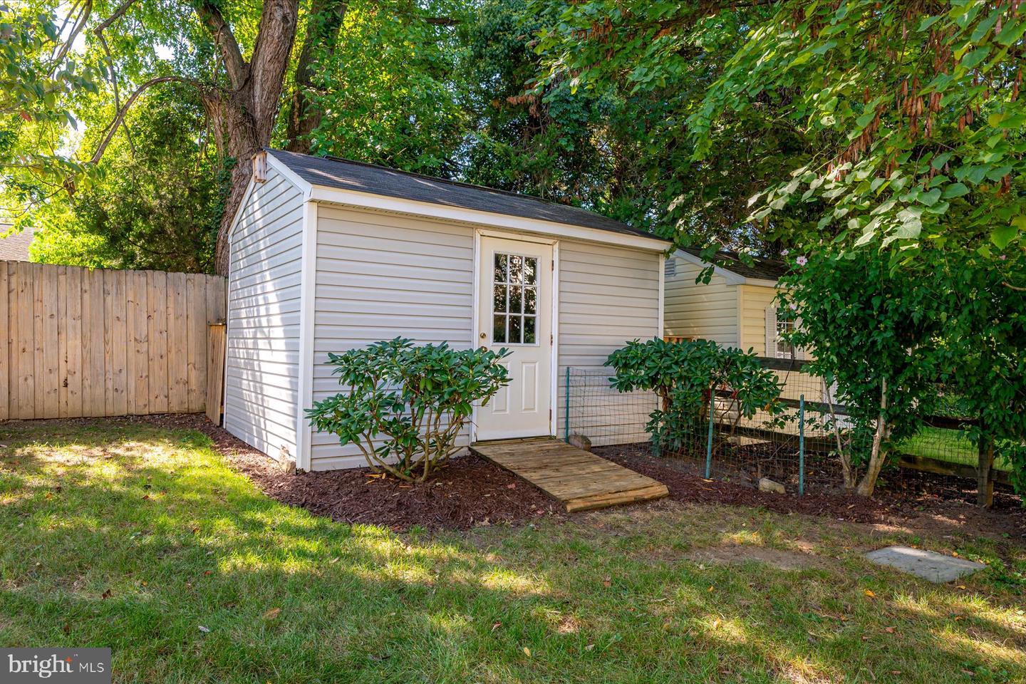 1117 Wilson Dr Property Photo 31