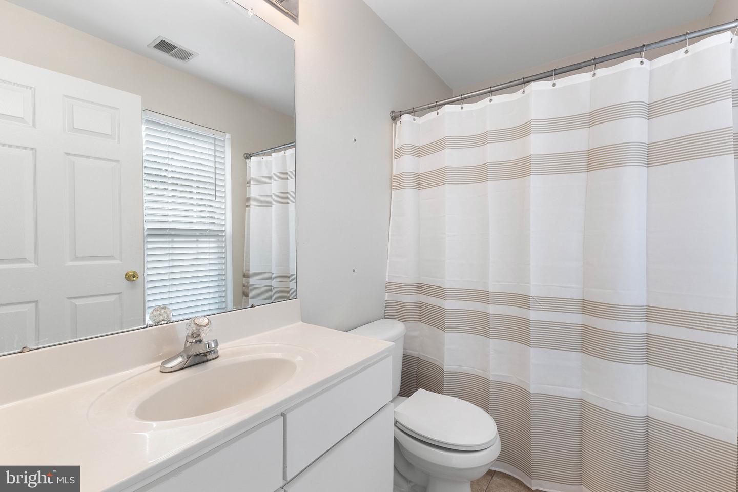 2026 Gov Thomas Bladen Way #204 Property Photo 17