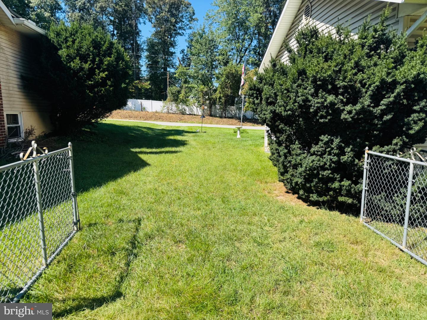 795 Woods Rd Property Photo 3
