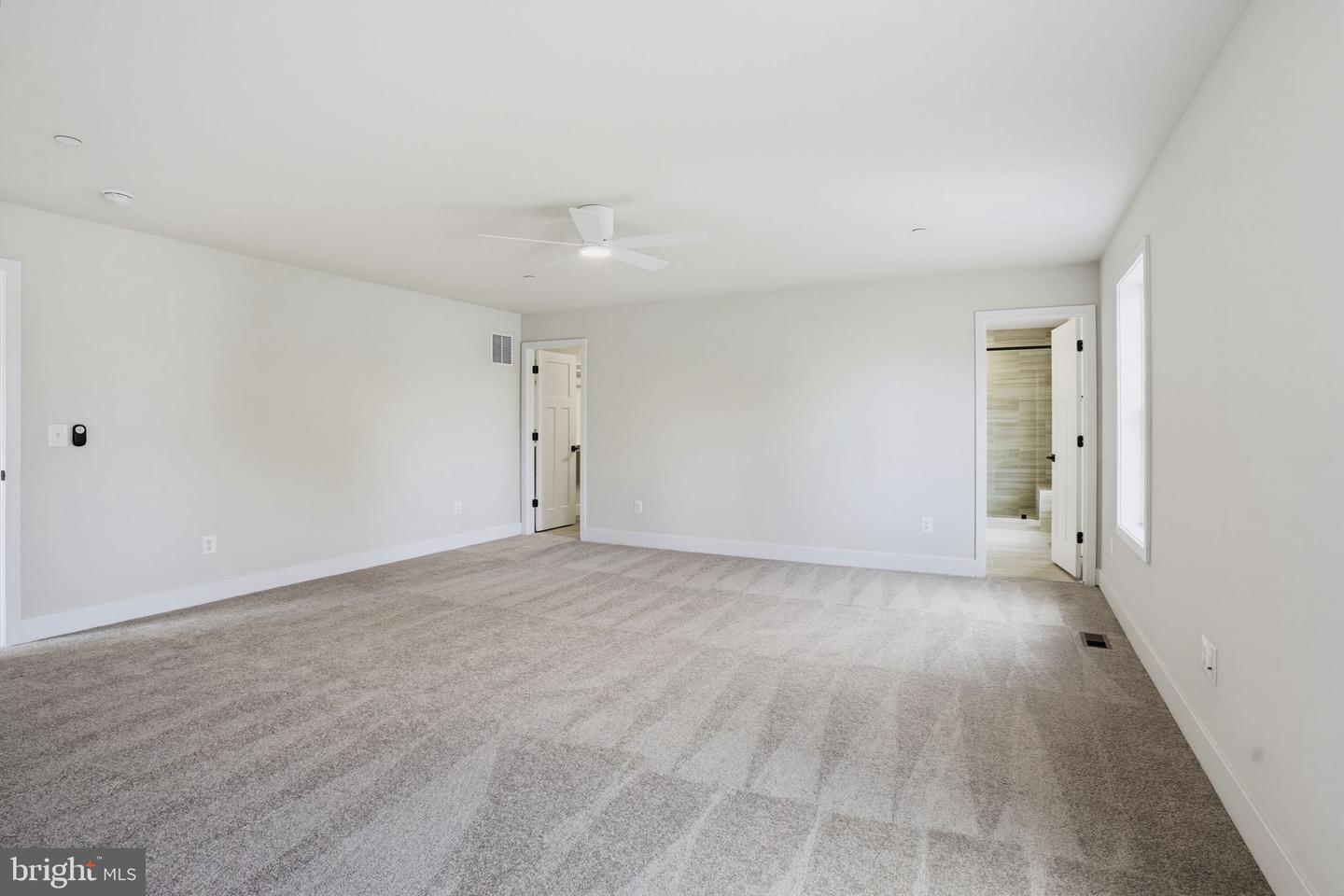 3646 Otis Ave Property Photo 16