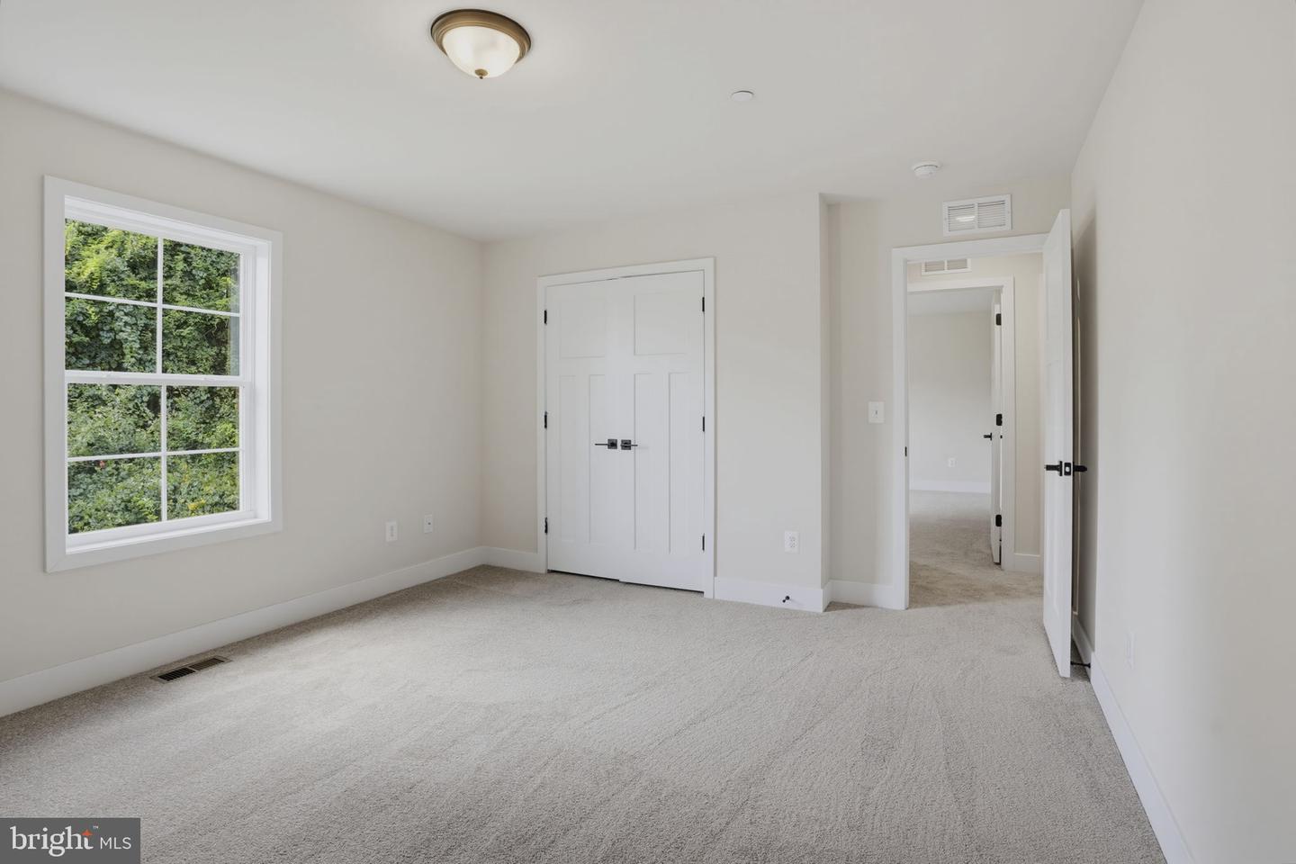 3646 Otis Ave Property Photo 29