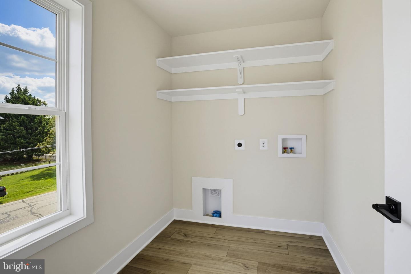 3646 Otis Ave Property Photo 30