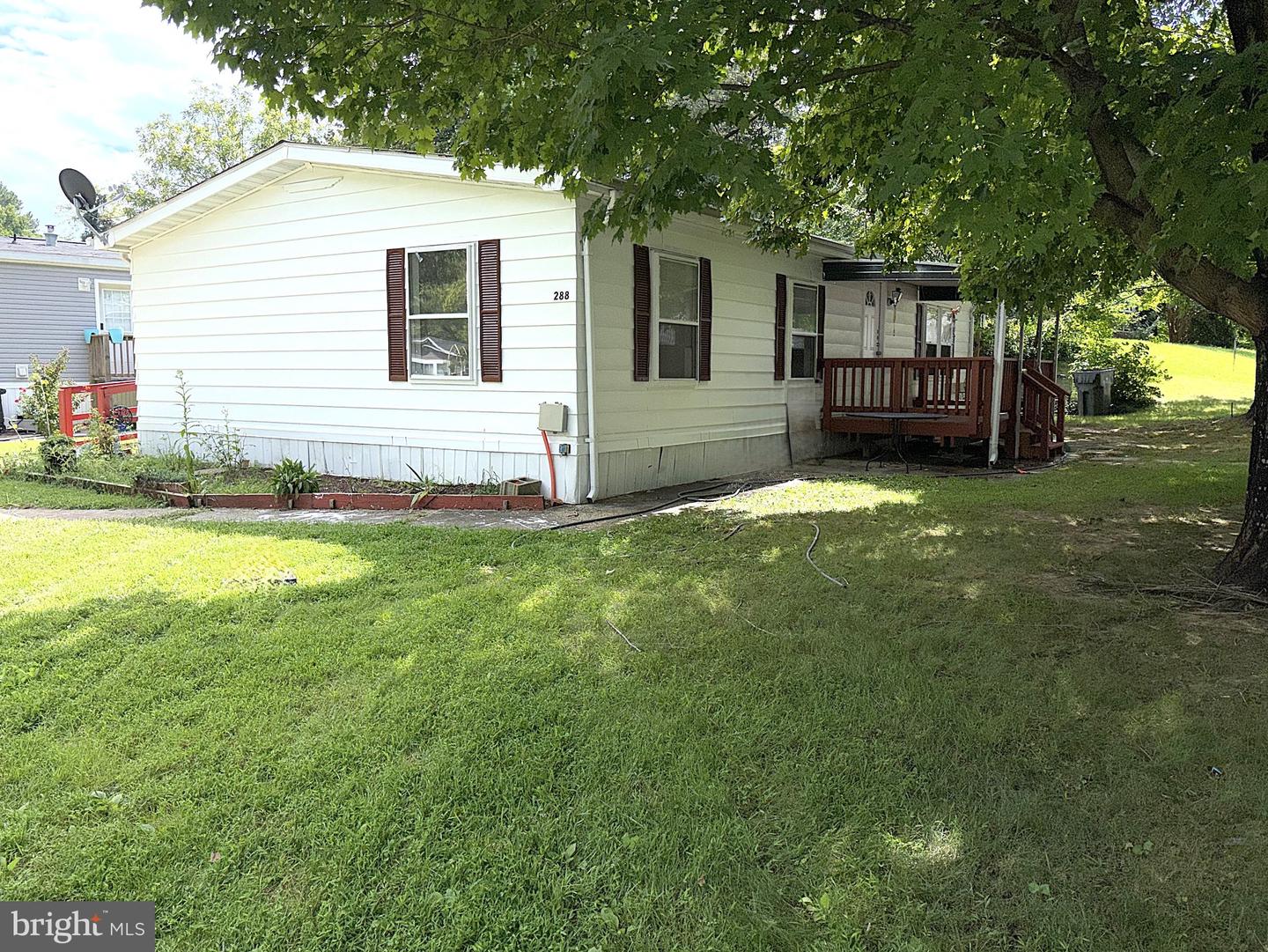 288 Rips Dr Property Photo 1
