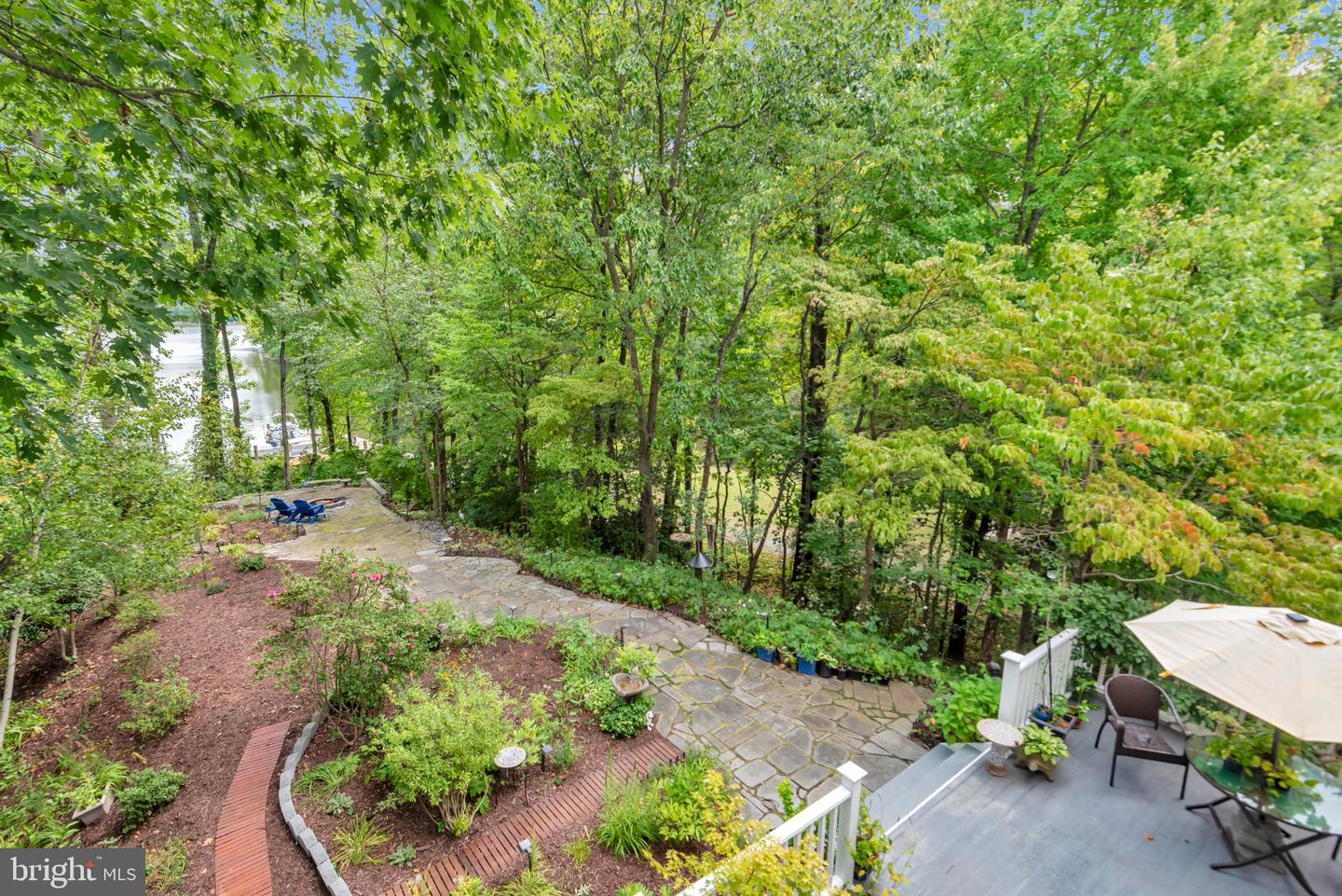 527 Forest Rd Property Photo 45