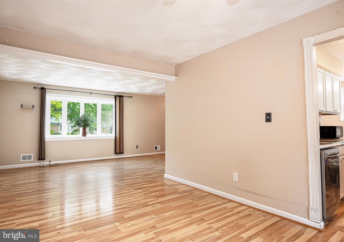 1044 Vena Ln Property Photo 9