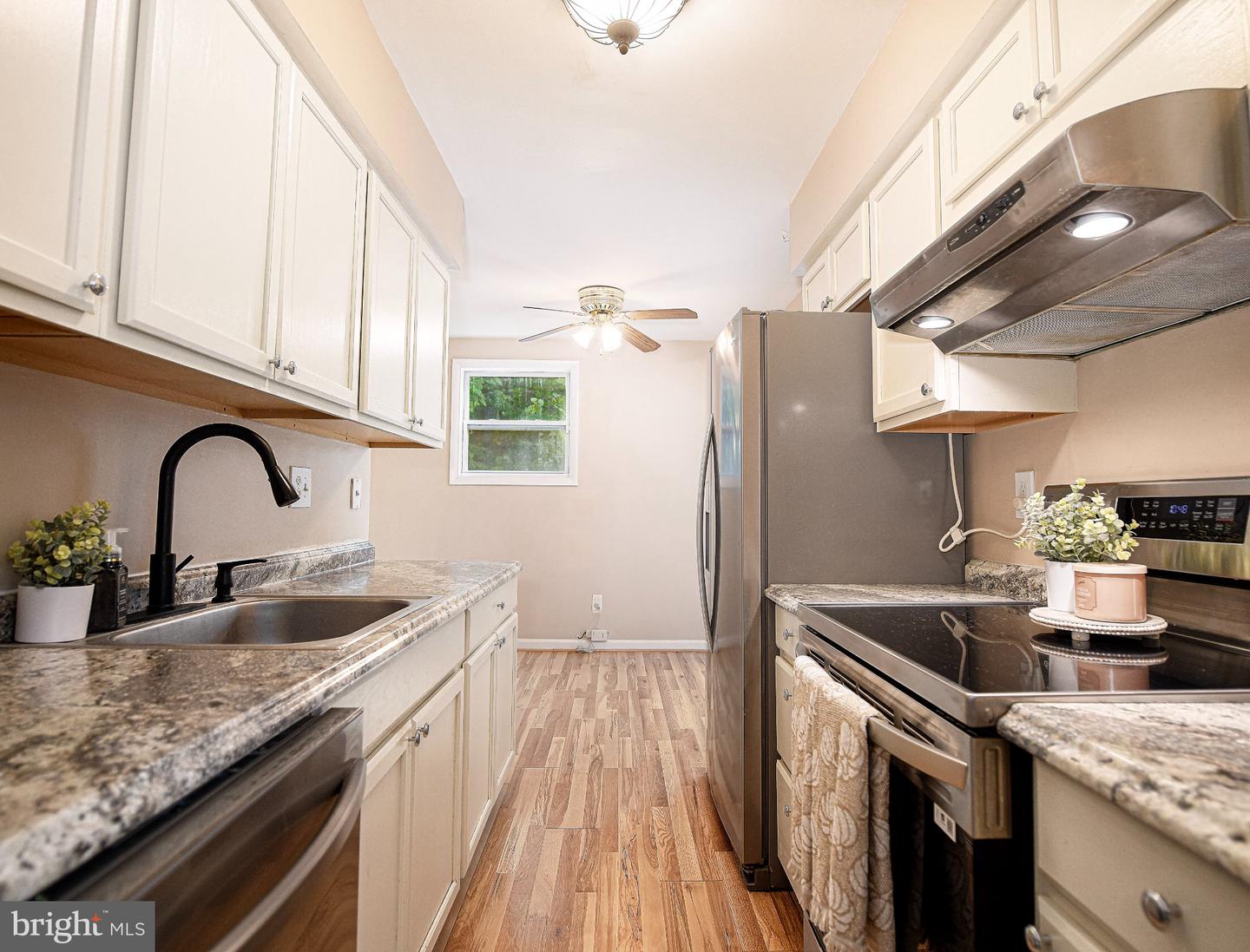 1044 Vena Ln Property Photo 16